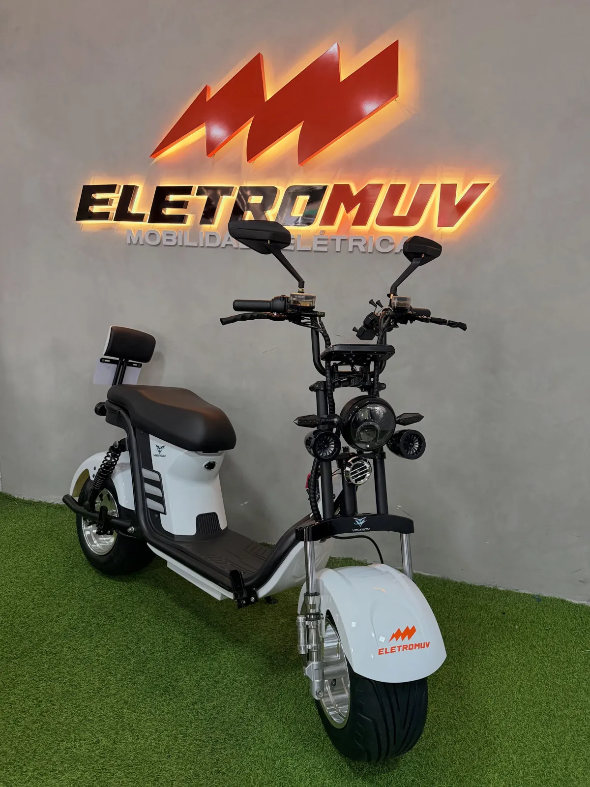 Scooter elétrica X12 Pro branca