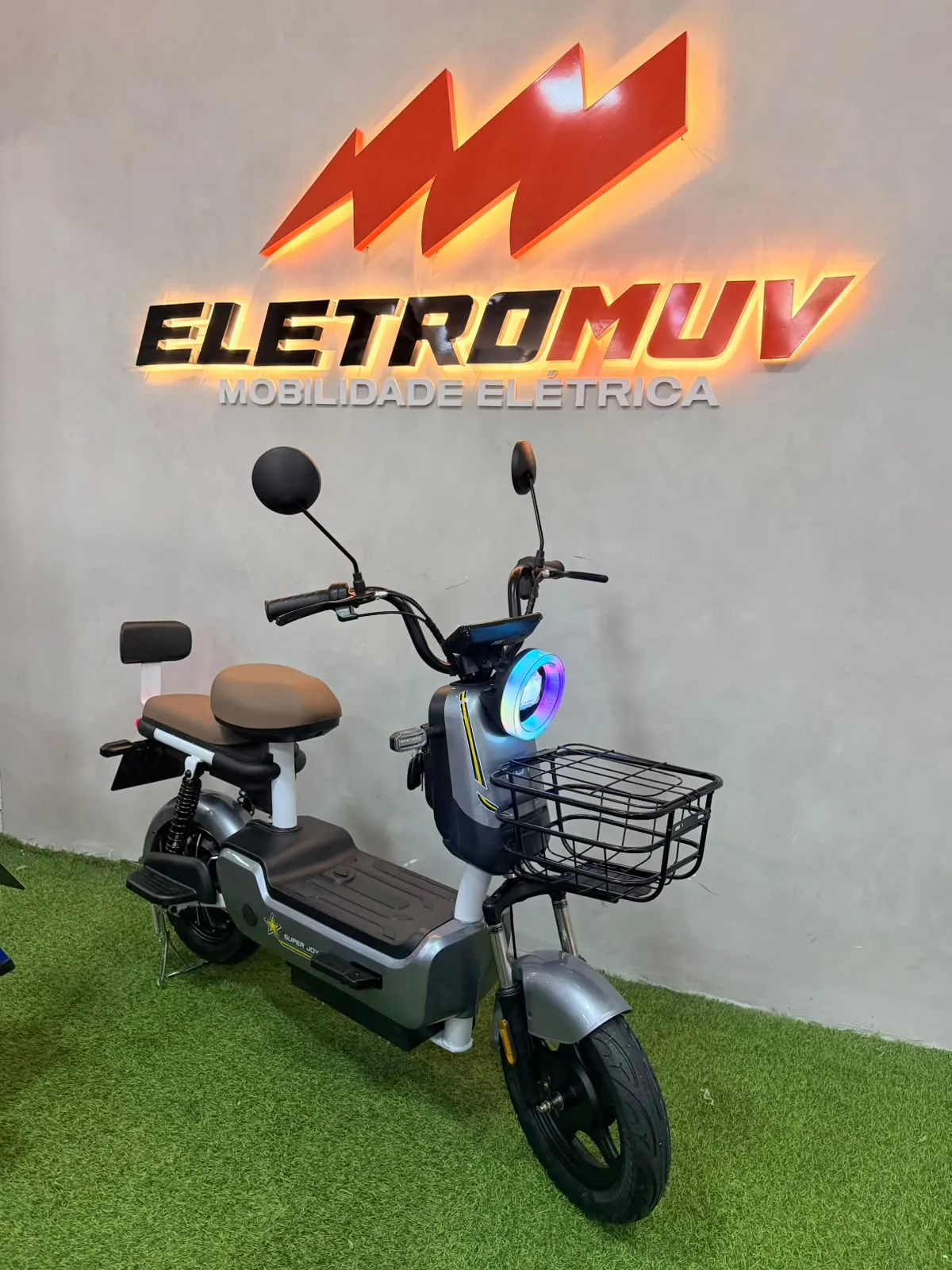 Urban 700W cinza